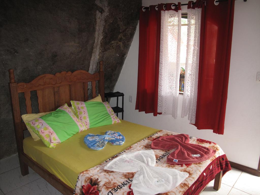 Suites Cantinho Da Pedra Abraão Δωμάτιο φωτογραφία